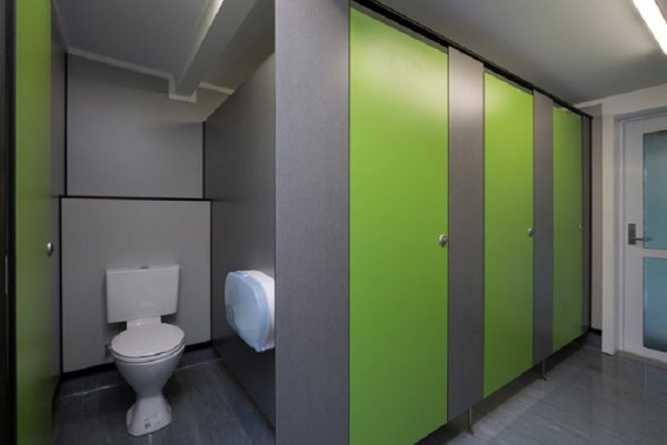 Vách ngăn nhà vệ sinh giá rẻ giải pháp tối ưu cho moi công trình 1 tieu chuan lap dat thiet bi vach ngan ve sinh 1