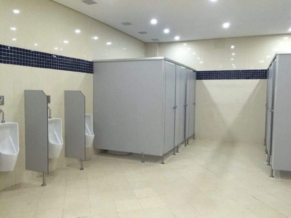 HPL Miền Bắc chuyên cung cấp vách ngăn vệ sinh giá rẻ chính hãng