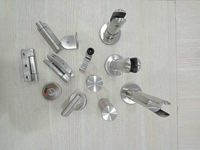 Chân đỡ vách ngăn inox – Giải pháp bền vững cho công trình hiện đại 2 Chân đỡ vách ngăn inox – Giải pháp bền vững cho công trình hiện đại