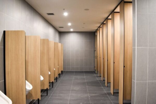 Vách ngăn toilet nhà hàng mang lại giải pháp chống nước tuyệt vời