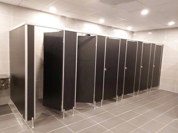 Mua vật tư làm vách Compact HPL ở đâu uy tín? Kinh nghiệm lựa chọn nhà cung cấp 2 Mua vật tư làm vách Compact HPL ở đâu uy tín? Kinh nghiệm lựa chọn nhà cung cấp