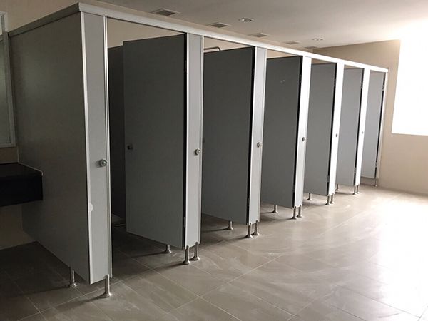 Hướng dẫn lắp đặt phụ kiện vách ngăn toilet inox 304 cho công trình vệ sinh?